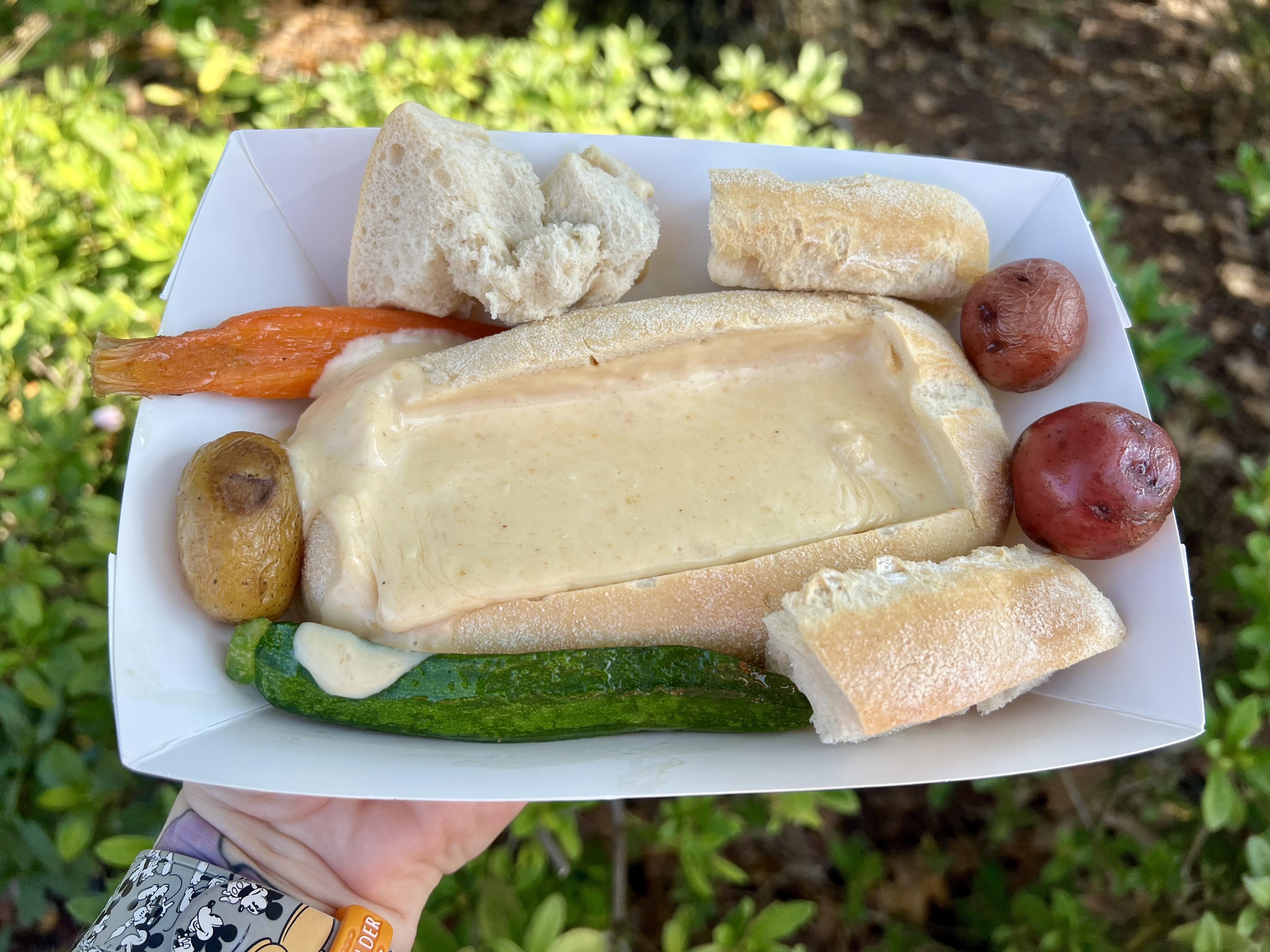 9 Vegetarian Items I Tried at EPCOT Festival of the Holidays 2025